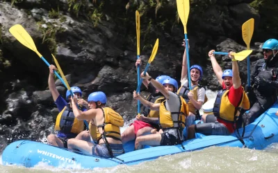 Team Building en Tropical Rivers: Más que una Aventura, una Conexión